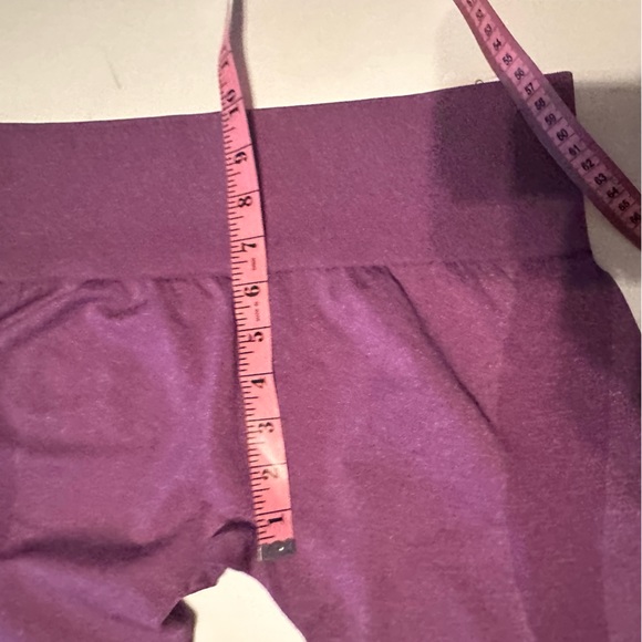 FEM Lot Of Two  Purple Fiorela Curve & Grey Sujey Scrunchy Booty Leggings NWT XL - Picture 14 of 16